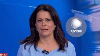 Adriana Araújo detona Record onde trabalhou por 15 anos (Imagem: Reprodução - Band - Divulgação - Record / Montagem - RD1)
