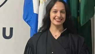 A estudante de Direito da Unitau Livia Berthold foi morta nesta segunda-feira, vítima de disparos de arma de fogo; o ex-namorado é o principal suspeito