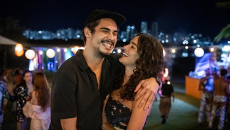 Danilo Mesquita já foi apontado como affair de Bruna Marquezine. Os dois dividiram cena em Amor da Minha Vida, série do Disney+