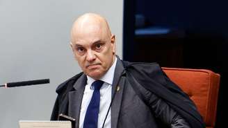 Em 11 de agosto de 2026, Moraes autorizou buscas contra Raimundo Cutrim, apontado pela Polícia Federal como fonte do jornalista Luís Pablo