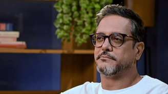 Lúcio Mauro Filho publicou um vídeo nas redes sociais para tranquilizar os fãs sobre seu estado de saúde após revelar, em uma entrevista, que recebeu o diagnóstico de câncer no intestino em 2022. O ator explicou aos seguidores como descobriu a doença e falou sobre a importância dos exames de rotina.