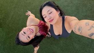 Renee e April se conheceram aos 12 anos e se tornaram melhores amigas; o relacionamento é tão importante para as duas que elas resolveram se casar judicialmente — mesmo sem romance ou sexo