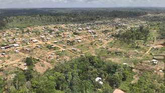 Área desmatada recebeu novas ocupações no Oiapoque, com moradores que chegam na esperança dos recursos do petróleo