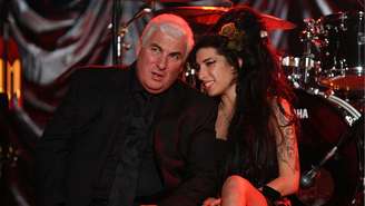 Amy Winehouse senta