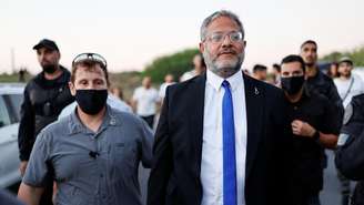 O Ministro da Segurança Nacional de Israel, Itamar Ben-Gvir, fotografado em 19 de julho de 2026 junto com israelenses pró-colonização em uma marcha em direção à Faixa de Gaza sob o lema "Depois de 21 anos, estamos voltando para casa", referindo-se à retirada unilateral de cerca de 8.500 colonos judeus da Faixa de Gaza em 2005.