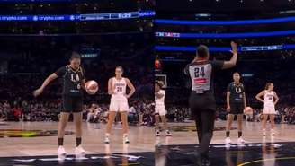 Até o momento, a WNBA não se pronunciou sobre o caso