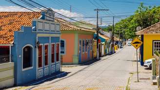 Essa cidade tá encantando turistas com praias paradisíacas, herança açoriana e uma cultura vibrante -