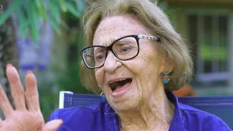 Laura Cardoso morreu dormindo, aos 98 anos, cercada pela família (Imagem: Reprodução/Globo)