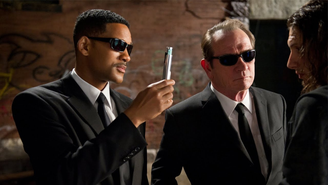 Vai ter filme na tarde desta sexta! A Globo exibe MIB – Homens de Preto 3 na Sessão da Tarde