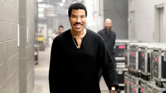 Lionel Richie estaria internado em UTI