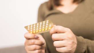 Anticoncepcional engorda? Causa infertilidade? É preciso fazer pausas? Ginecologista esclarece 5 dúvidas sobre os métodos contraceptivos