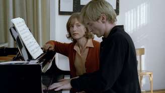 'A Professora de Piano', com Isabelle Huppert, chega ao streaming com versão restaurada (Divulgação)