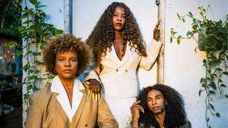 Trio carioca formado por Negra Silva José Junior e Ge Vieira divide a noite com Larissa Luz e apresenta repertório do álbum SOU lançado em agosto