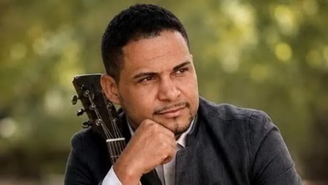 Cantor gospel é morto a facadas após encontro marcado com adolescente de 15 anos