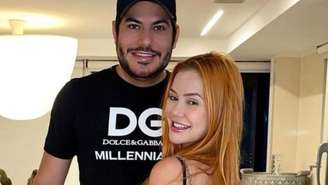 Mirela Janis e Yugnir