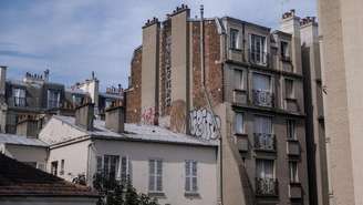 Prédios residenciais em Paris.15/07/2026 (Imagem ilustrativa).
