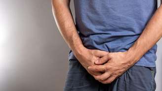 Confira dicas do urologista para evitar respingos de urina na roupa íntima