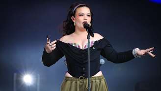 Lola Young no Reading Festival 2026