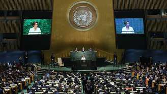 A ex-presidente Dilma Roussef falando na Assembleia Geral da ONU em 2015