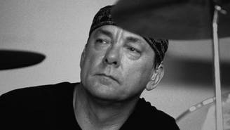 Neil Peart em 'No One's Disciple'
