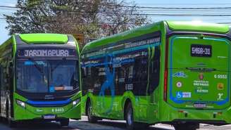 Ônibus da empresa A2 Transportes na Zona Sul de São Paulo