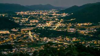 Descubra as cidades mais tranquilas do Brasil para morar, com destaque para Jaraguá do Sul, Pelotas e São José dos Campos. Saiba o que torna essas cidades ideais para quem busca qualidade de vida e segurança