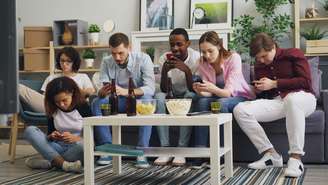 Excesso de vídeos curtos nas redes sociais pode causar perda de foco e irritabilidade; entenda como esse tipo de conteúdo afeta o cérebro