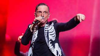 Paulo Miklos, do Titãs, se apresenta no Lollapalooza Brasil, em março de 2024