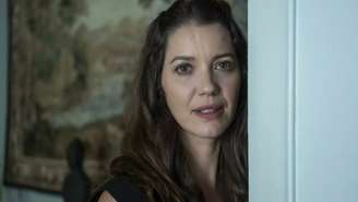 Francesca (Nathaia Dill) em Quem Ama Cuida (Reprodução/Globo)