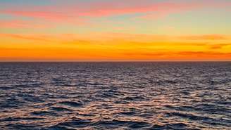 Temperaturas no Oceano Pacífico já superam marcas anteriores, enquanto especialistas acompanham a evolução do fenômeno até o verão