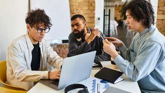 Veja dicas para melhorar a energia do ambiente de trabalho