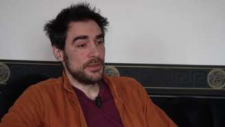 Arnaud Denis relatou anos de dores e críticas ao atendimento médico antes de recorrer ao procedimento na Bélgica
