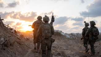 Brigada de Paraquedistas das Forças de Defesa de Israel (IDF) em operação na Faixa de Gaza. Imagens divulgadas em 24 de agosto de 2026.