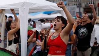 Acampamento na Puerta del Sol