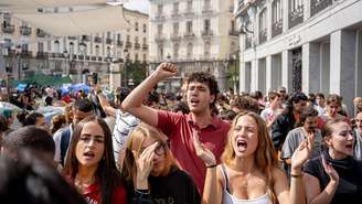 Ocorreram protestos contra a crise habitacional espanhola em Madri, Barcelona, Sevilha, Málaga e Cádiz
