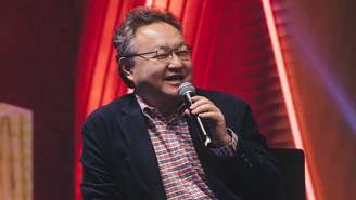 Sony e Nintendo deveriam manter a geração atual pelo maior tempo possível, diz Shuhei Yoshida