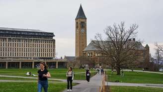 Cornell, em Ithaca, no Estado de Nova York, é uma universidade americana de elite