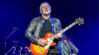 Alex Lifeson, do Rush, durante a turnê ‘Rush: Fifty Something’, em julho de 2026
