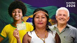 Em primeiro plano, há uma mulher que está segurando seu título de eleitor e atrás dela, estão uma jovem e um homem. No fundo da imagem, vê-se a bandeira do Brasil.