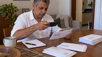 Cartas e visitantes chegavam procurando um negócio que já havia saído.