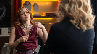 Letícia Colin interpreta Adriana em Quem Ama Cuida