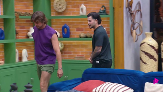 A Fazenda 18: Daniel Erthal e Jottapê protagonizam barraco: 'Bate em mulher'