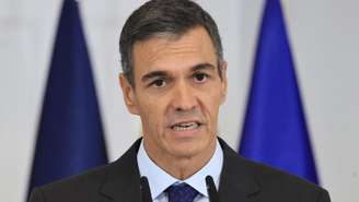 Pressionado pela crise da moradia e pelo desgaste político de seu governo, Pedro Sánchez anunciou a antecipação das eleições legislativas.