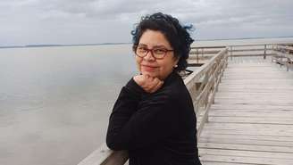 Impactada pelas inundações de 2024 no Rio Grande do Sul, Sandra Motta hoje participa de um projeto para que busca ajudar quem tem sofrimentos mentais ligados à tragédia