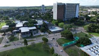 Campus da UFPE onde fogo atingiu diferentes prédios na última semana