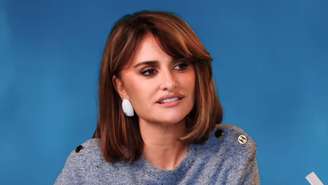 Penélope Cruz revela que estuda medicina há 12 anos por hobby e surpreende ao contar qual área mais desperta sua curiosidade