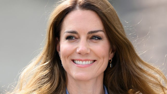 Kate Middleton comparece ao aniversário oficial do rei Charles