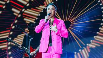 O cantor Robbie Williams durante show em São Paulo, 2026