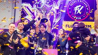 FLUXO W7M é tetracampeão brasileiro de Free Fire