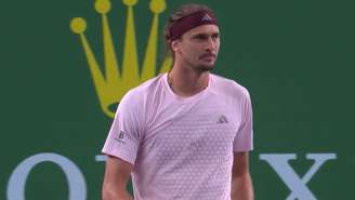 Alexander Zverev, futuro número 1 do ranking da ATP, logo após vencer Bublik nas oitavas de final - 